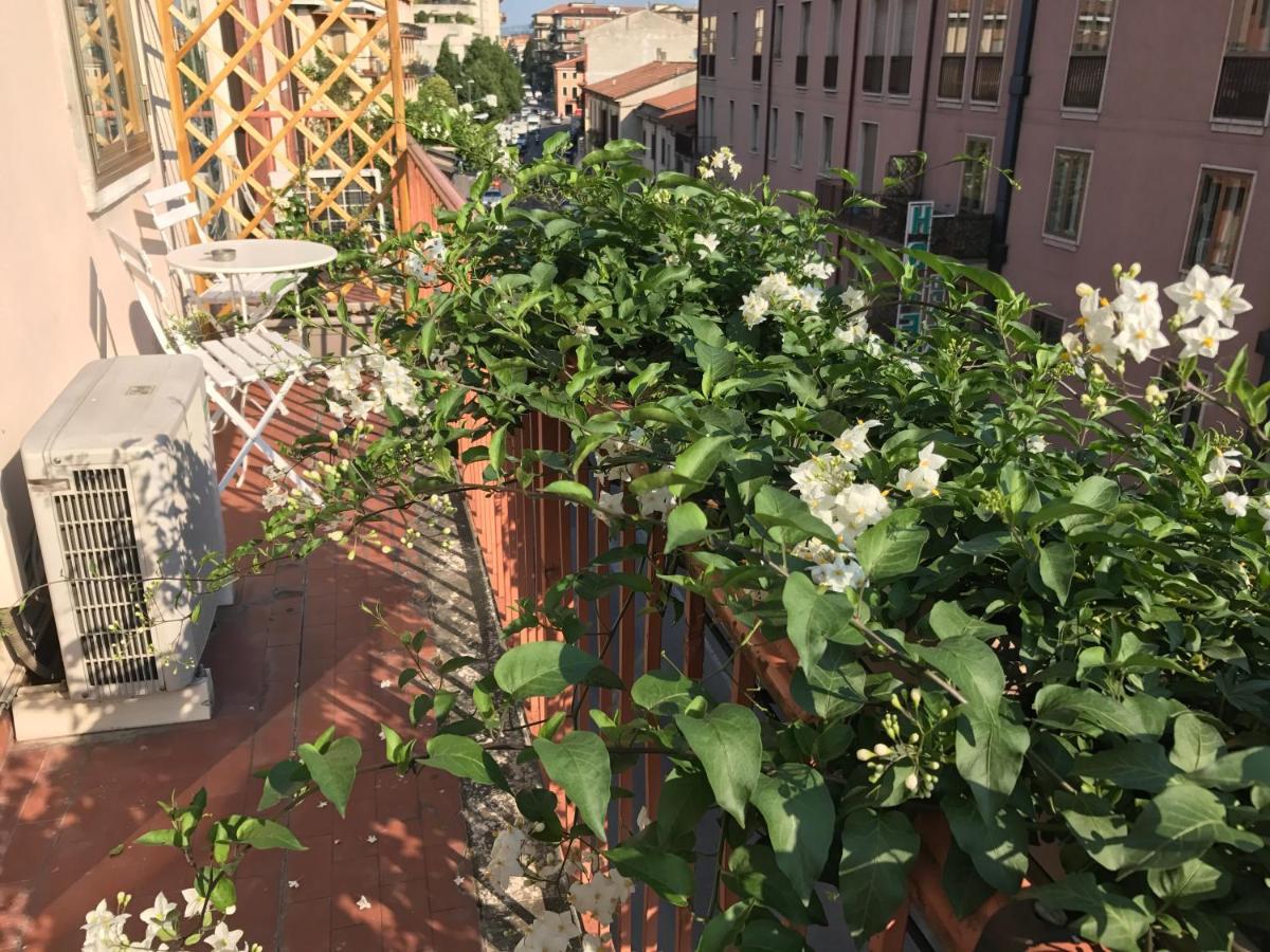 Fleur Blanche Bed & Breakfast Verona Eksteriør bilde